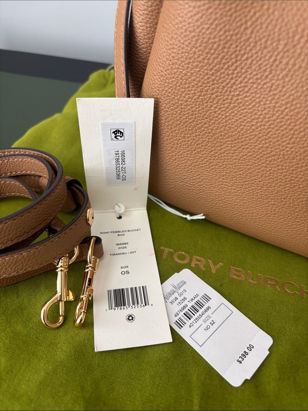Tory Burch Romy Bucket Bag - Picture 14 of 16